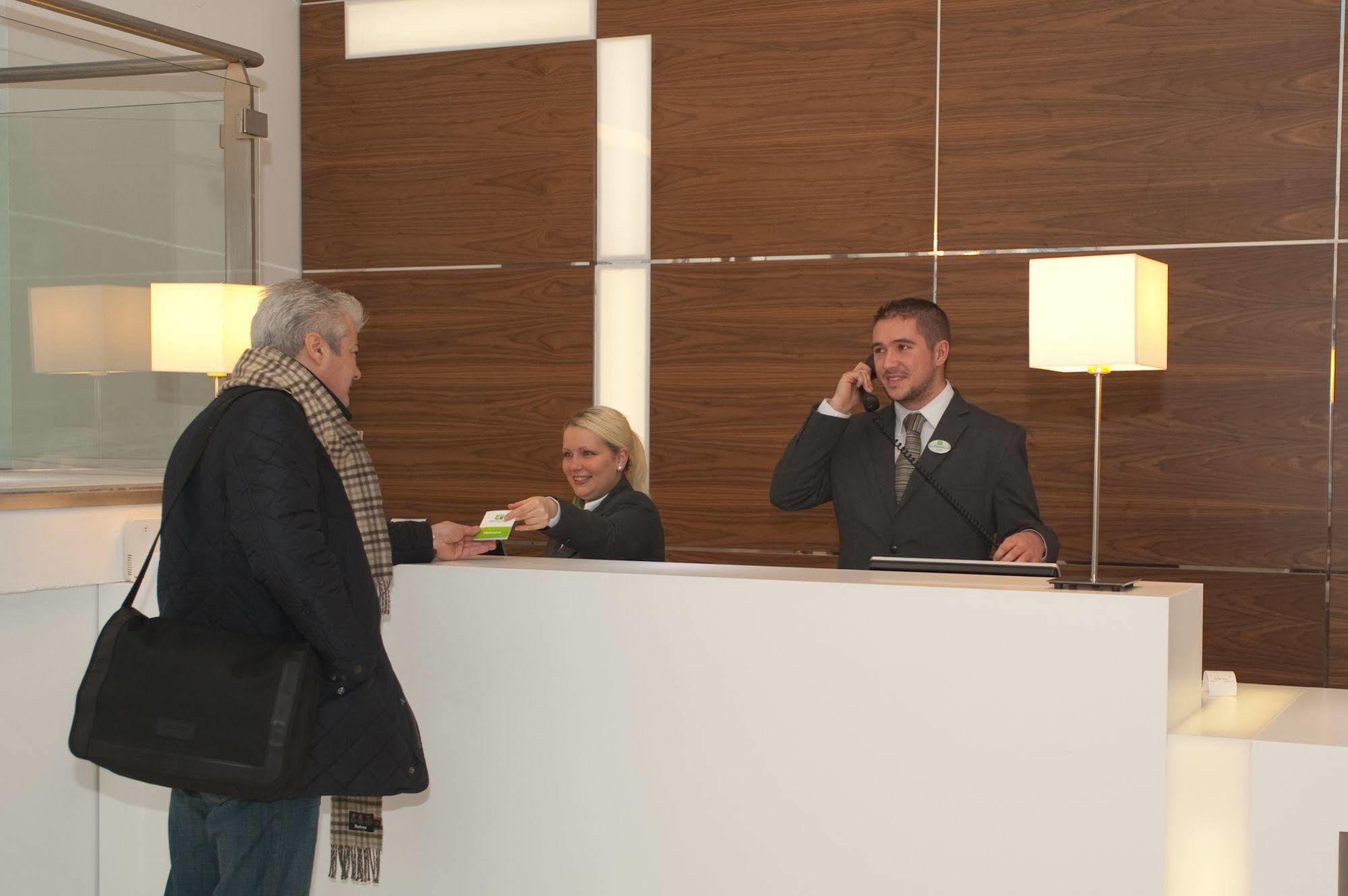 Holiday Inn Derby Riverlights By Ihg Экстерьер фото